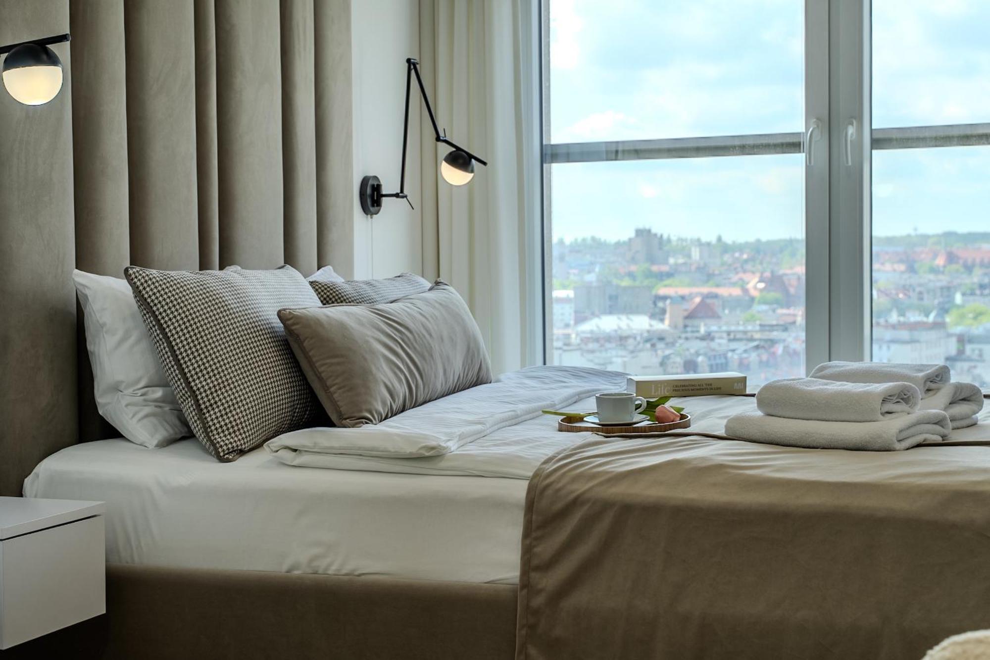 Urban Apartments Luxury Skyline Sokolska Towers 30A, 2 Free Garages, Gym & Sauna, Self Check-In Katowice Buitenkant foto